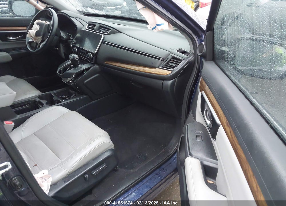 2017 HONDA CR-V VIN: 7FARW1H80HE041140