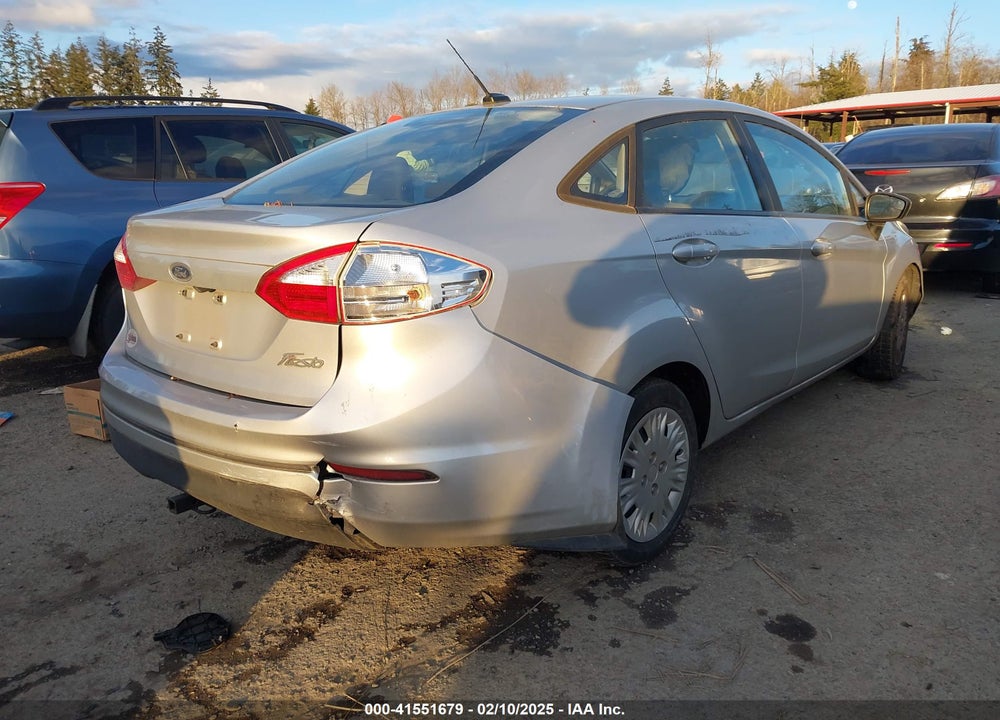 2018 FORD FIESTA VIN: 3FADP4AJ7JM100032