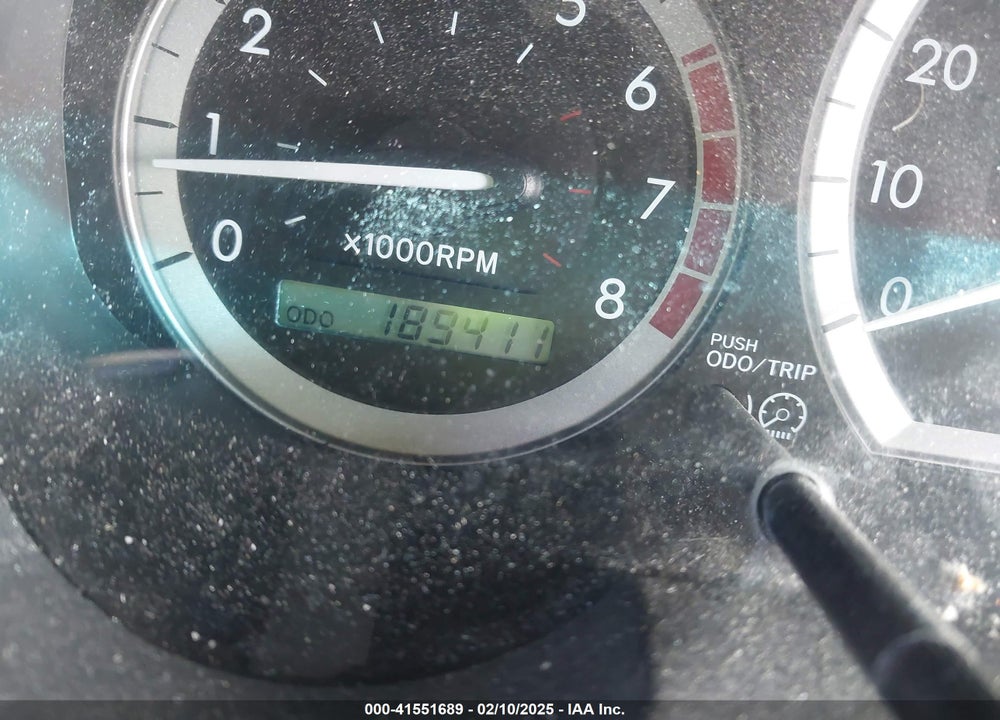 2005 TOYOTA SIENNA LE VIN: 5TDZA23C05S382444