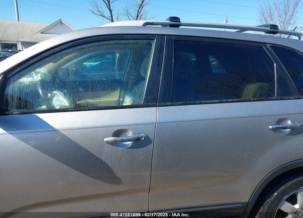 2012 KIA SORENTO LX VIN: 5XYKT4A66CG282167