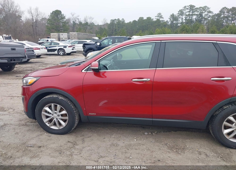 2017 KIA SORENTO 2.4L LX VIN: 5XYPGDA31HG256941