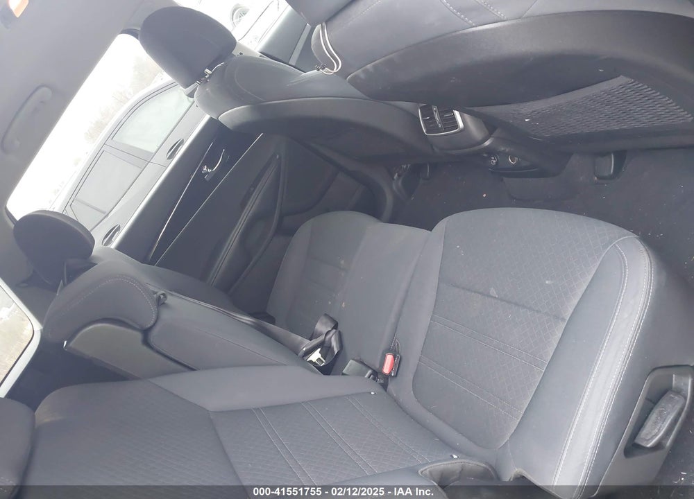 2017 KIA SORENTO 2.4L LX VIN: 5XYPGDA31HG256941