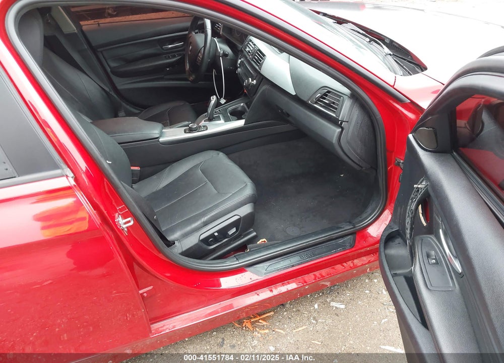 2012 BMW 3 SERIES VIN: WBA3C1C5XCF431347