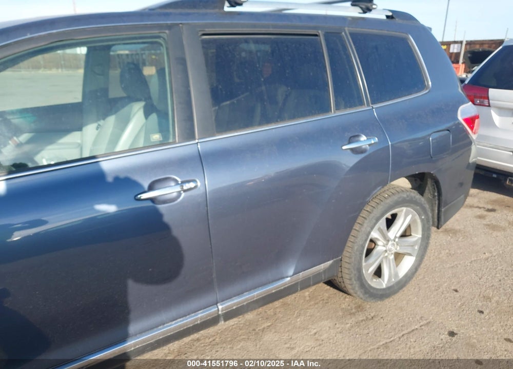 2011 TOYOTA HIGHLANDER LIMITED V6 VIN: 5TDDK3EH3BS057868