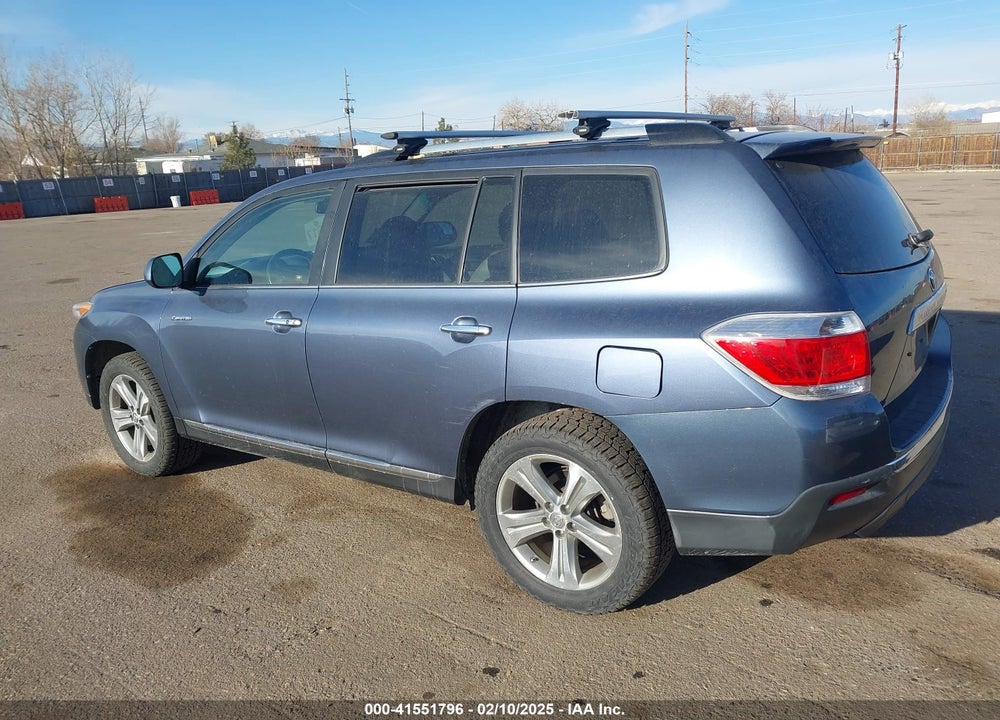 2011 TOYOTA HIGHLANDER LIMITED V6 VIN: 5TDDK3EH3BS057868