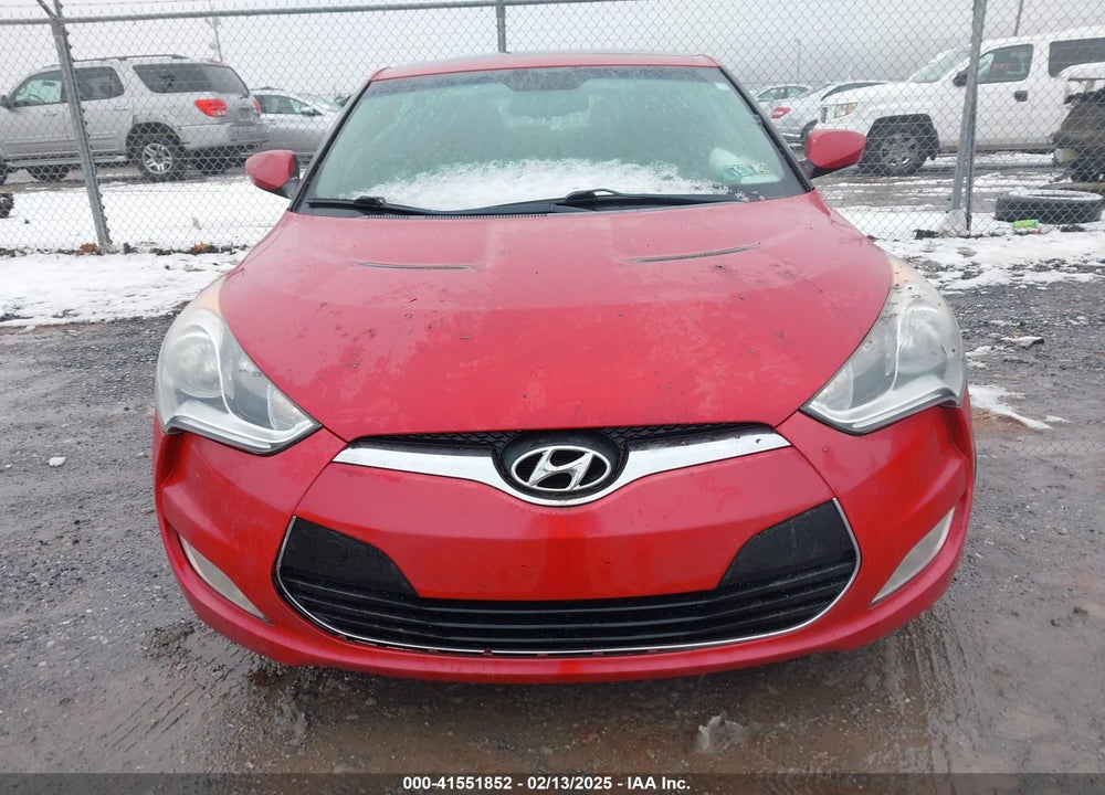 2012 HYUNDAI VELOSTER BASE W/RED/BLACK VIN: KMHTC6AD3CU049081