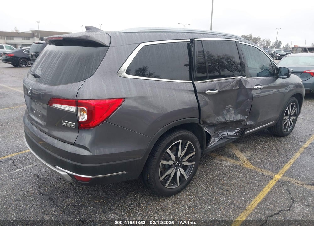 2020 HONDA PILOT AWD TOURING 8 PASSENGER VIN: 5FNYF6H95LB004641