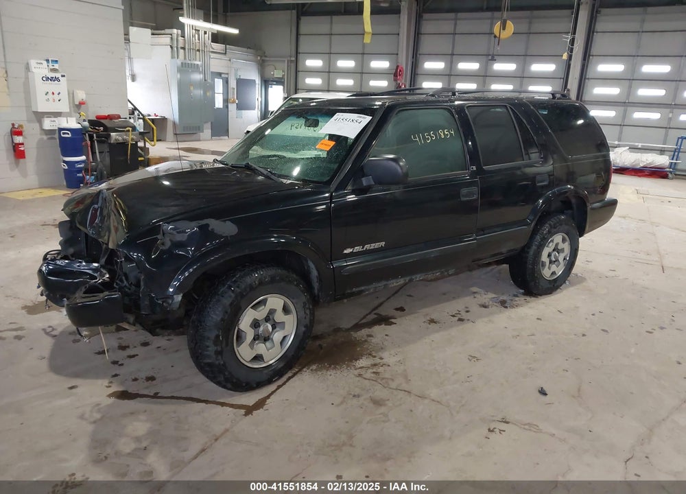 2002 CHEVROLET BLAZER LS VIN: 1GNDT13W72K232625