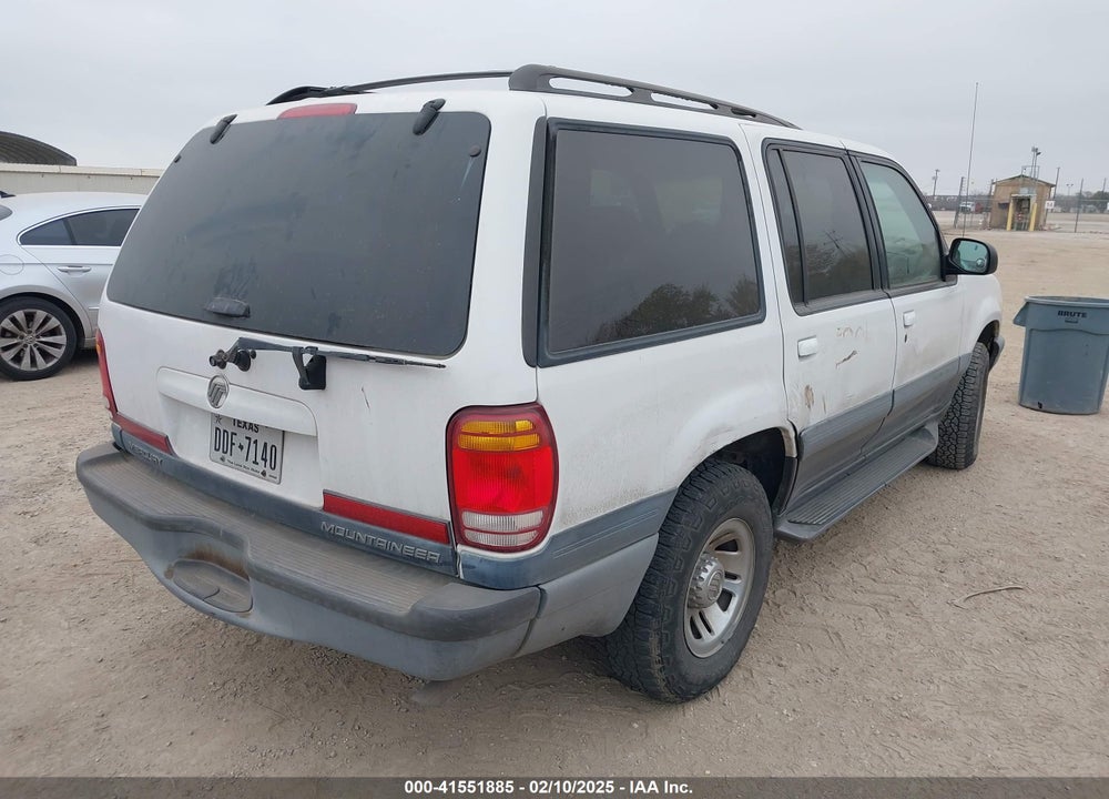 1999 MERCURY MOUNTAINEER VIN: 4M2ZU52E8XUJ23656