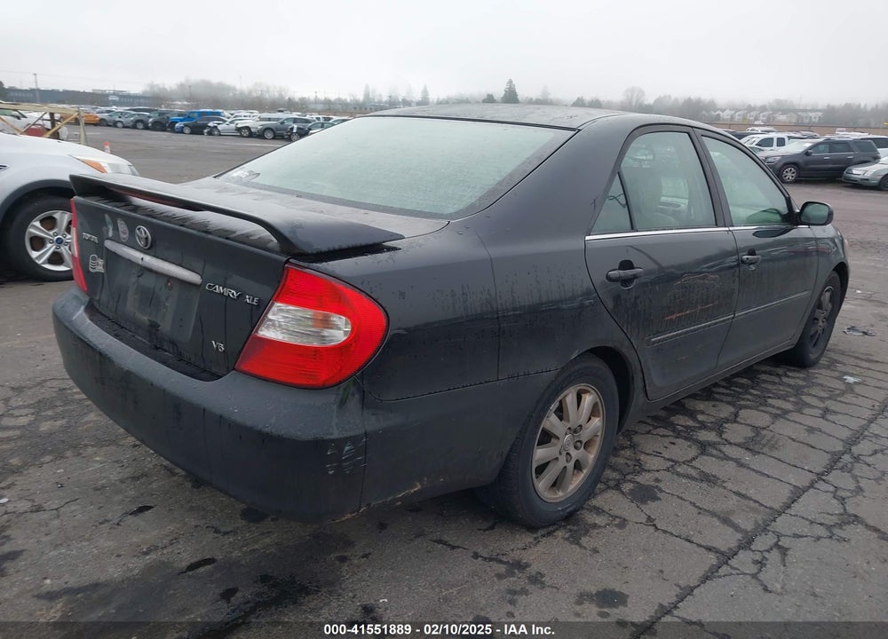 2002 TOYOTA CAMRY XLE V6 VIN: JTDBF30K520054214