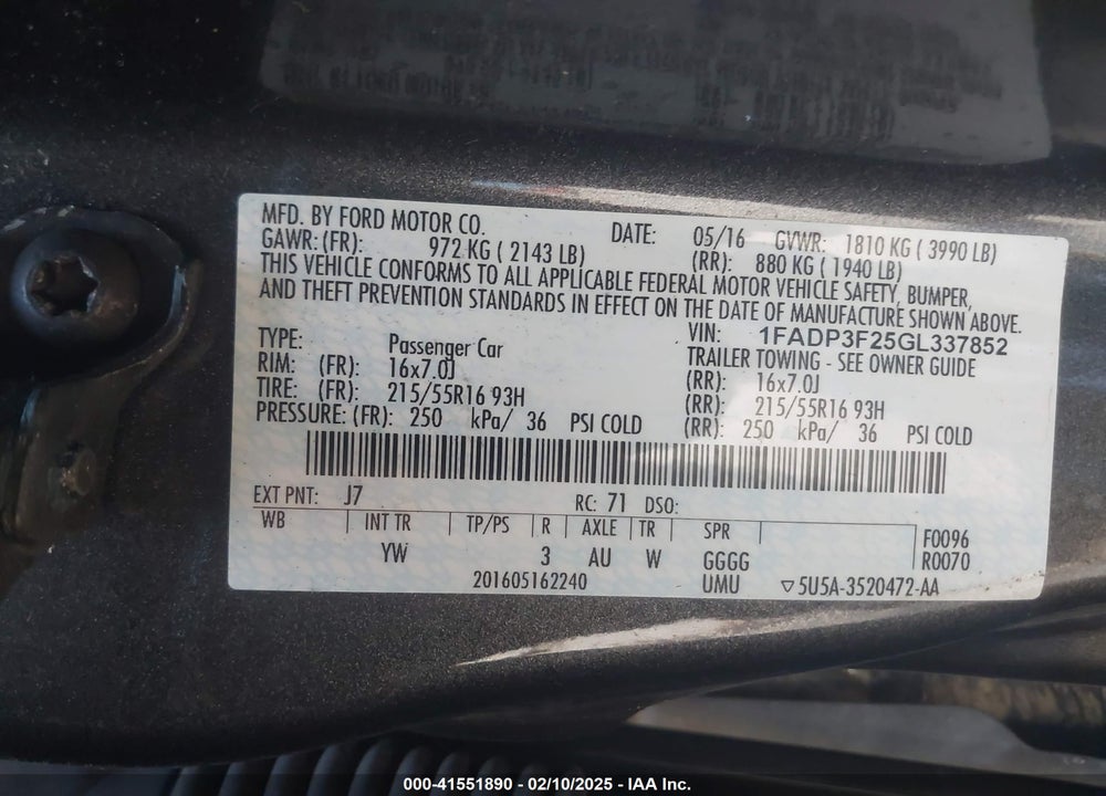 2016 FORD FOCUS VIN: 1FADP3F25GL337852
