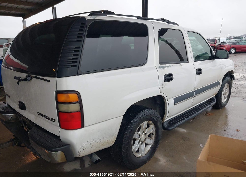 2004 CHEVROLET TAHOE LS VIN: 1GNEC13ZX4J131652