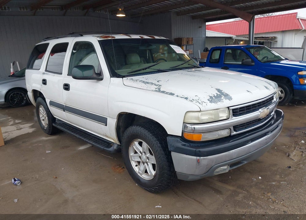 2004 CHEVROLET TAHOE LS VIN: 1GNEC13ZX4J131652