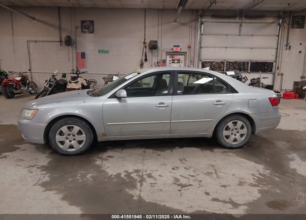 2009 HYUNDAI SONATA GLS VIN: 5NPET46C49H554454
