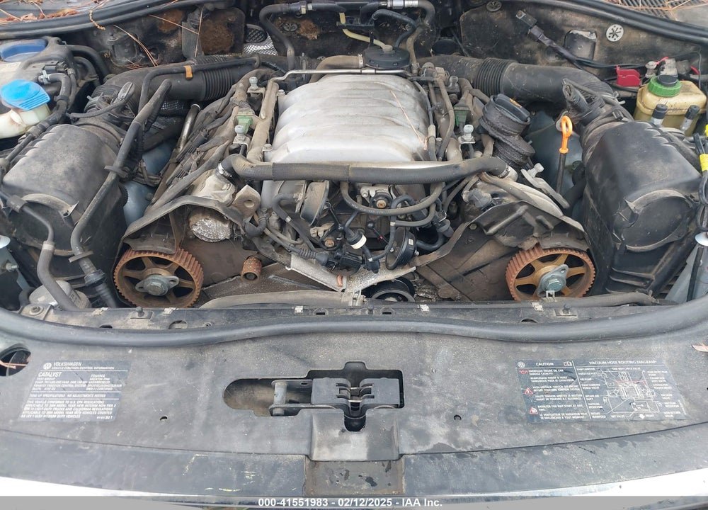 2004 VOLKSWAGEN TOUAREG V8 VIN: WVGEM77L14D084861
