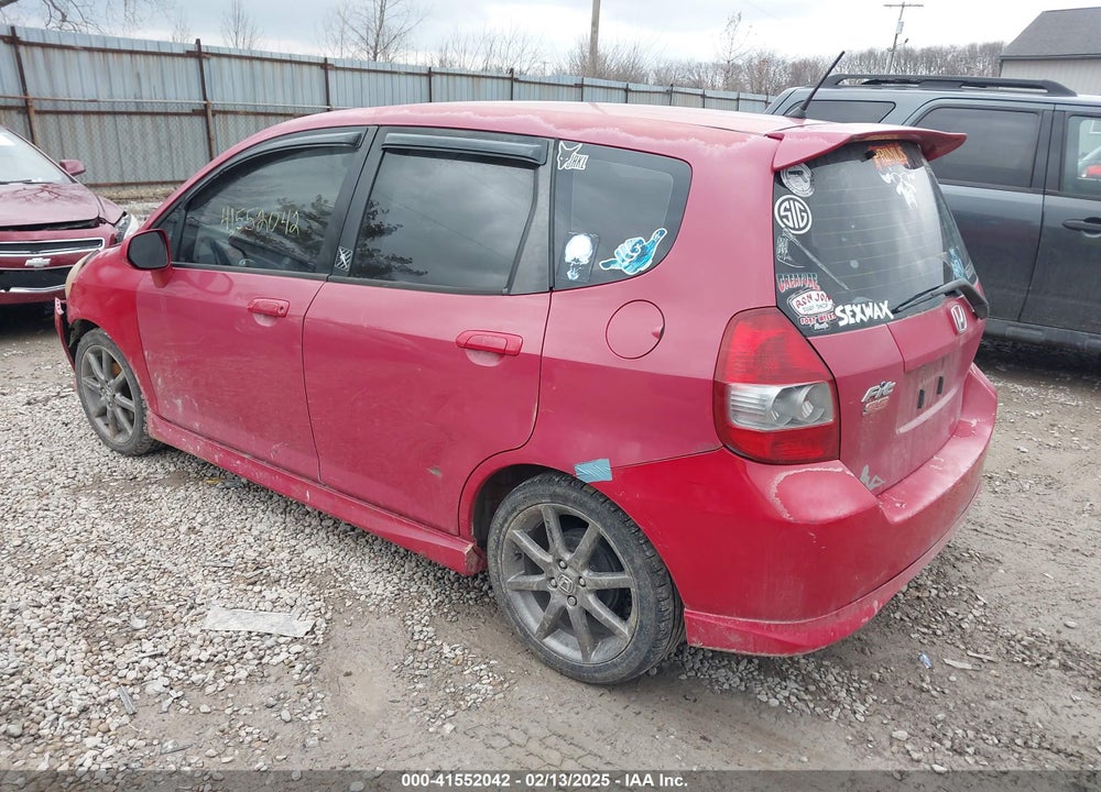 2007 HONDA FIT VIN: JHMGD38677S021695
