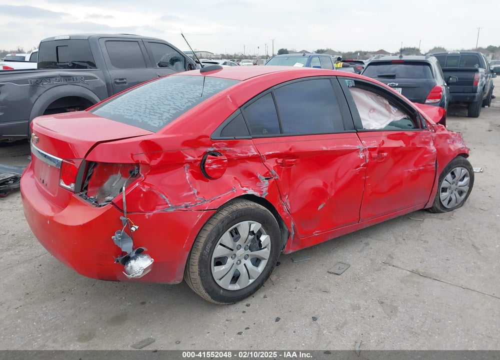 2015 CHEVROLET CRUZE VIN: 1G1PA5SH6F7104027