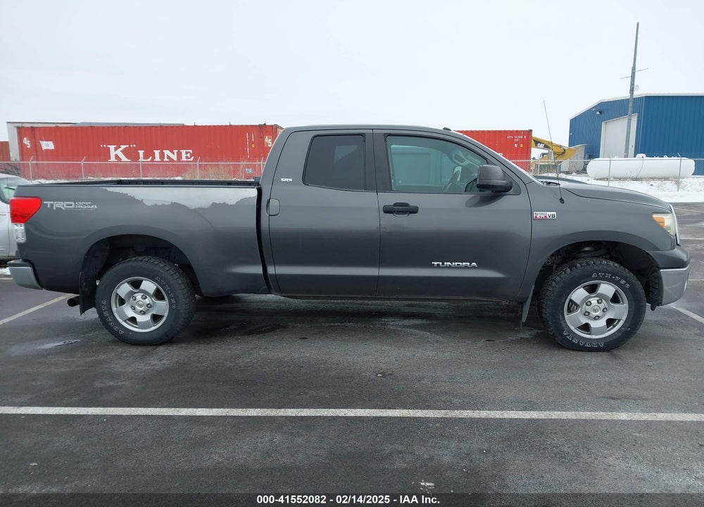 2011 TOYOTA TUNDRA GRADE 5.7L V8 VIN: 5TFUY5F10BX177455