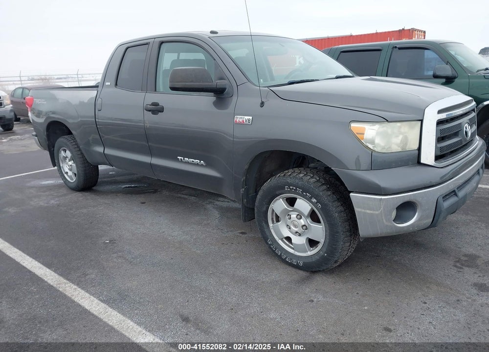 2011 TOYOTA TUNDRA GRADE 5.7L V8 VIN: 5TFUY5F10BX177455