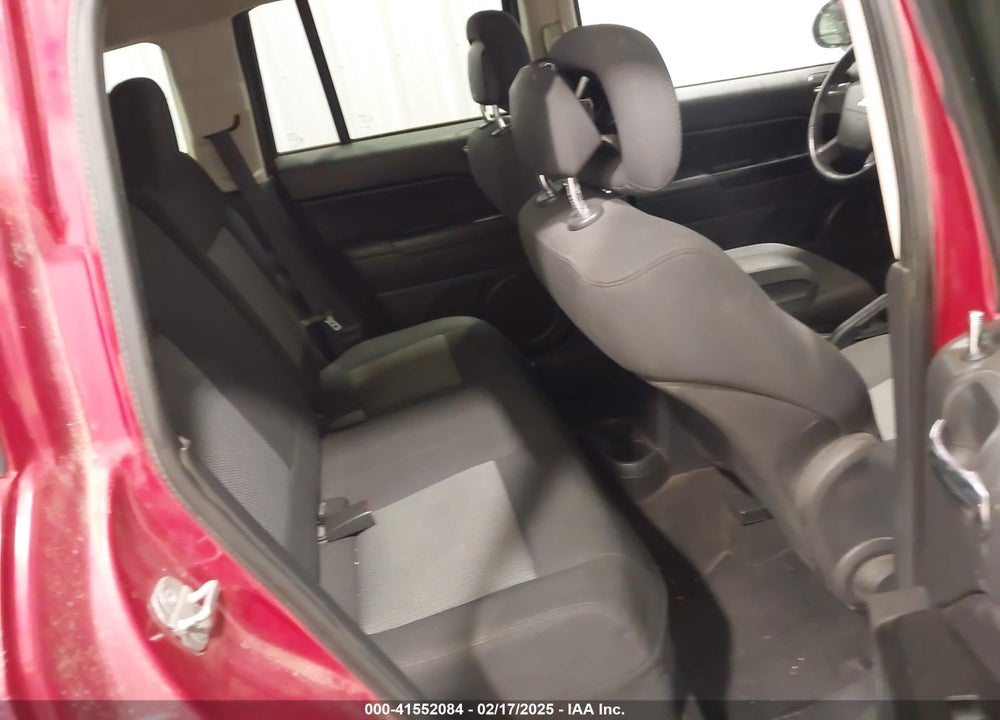 2010 JEEP COMPASS SPORT VIN: 1J4NF4FB2AD506051