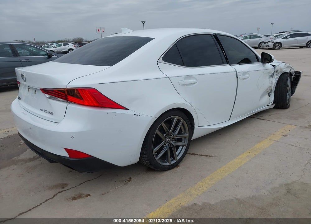 2019 LEXUS IS 300 VIN: JTHC81D20K5034547