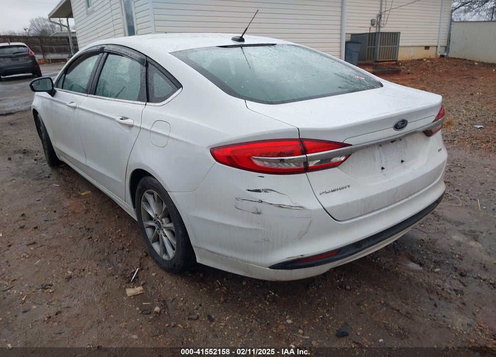 2017 FORD FUSION SE VIN: 3FA6P0H70HR203849
