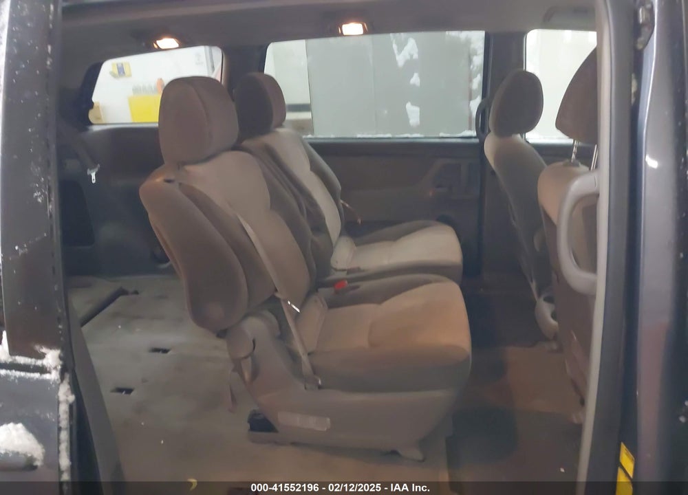 2009 TOYOTA SIENNA LE VIN: 5TDZK23C89S245531