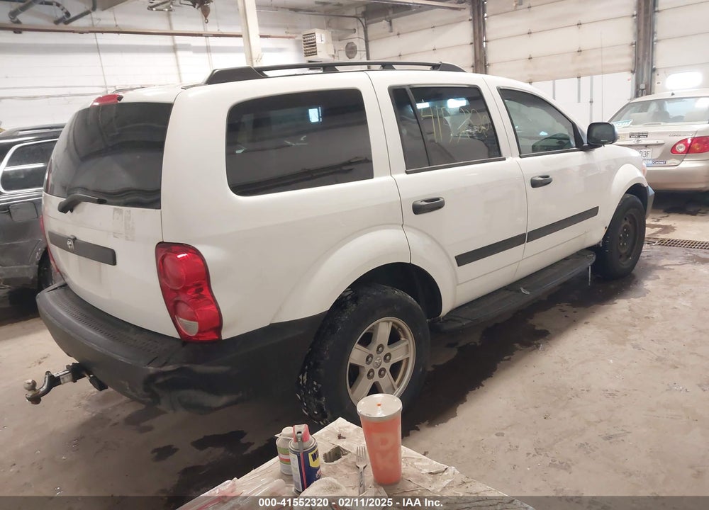 2008 DODGE DURANGO VIN: 1D8HB38N98F141108