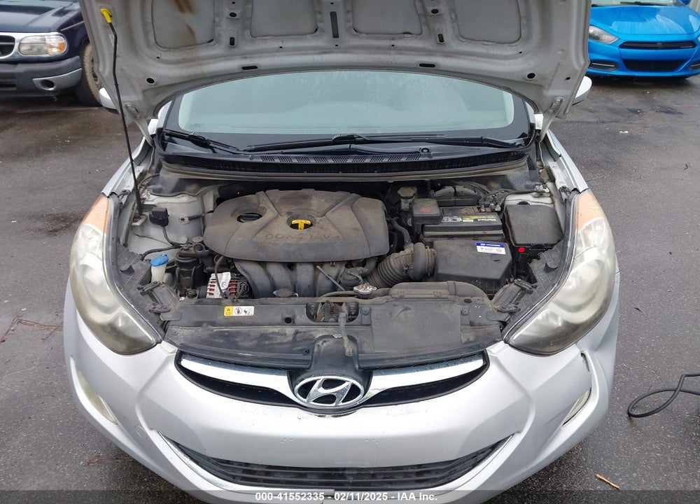 2013 HYUNDAI ELANTRA VIN: KMHDH4AE1DU888120