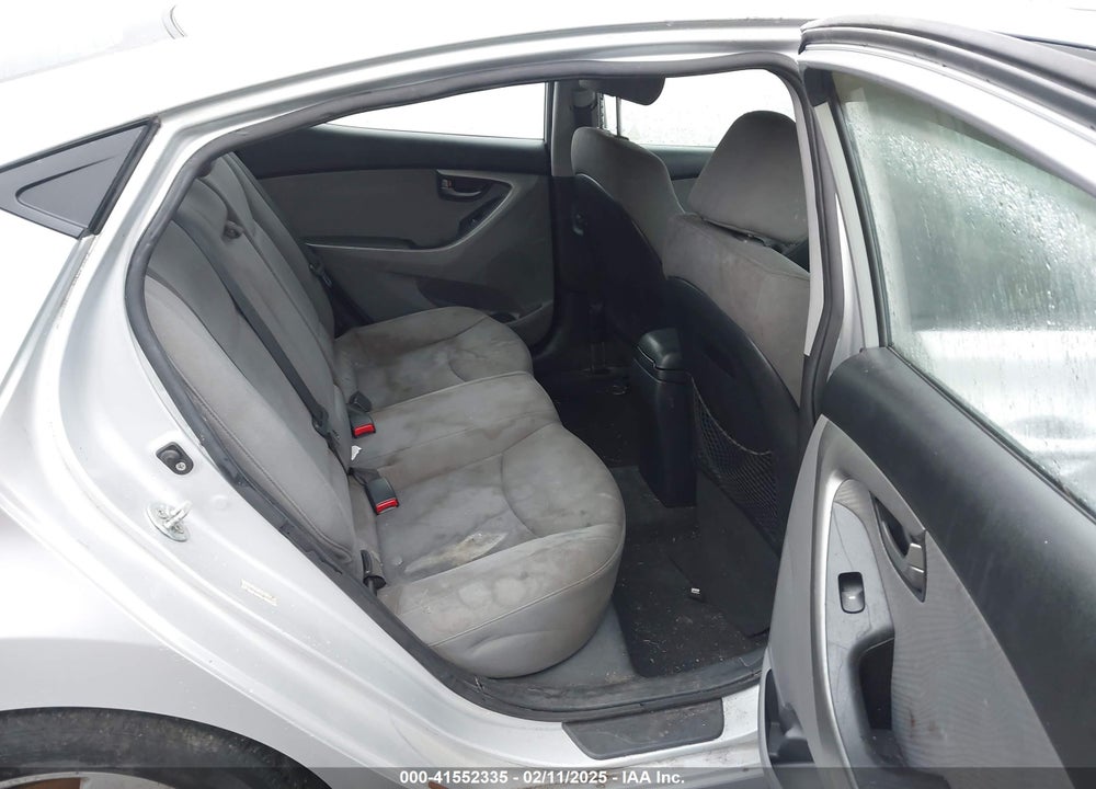 2013 HYUNDAI ELANTRA VIN: KMHDH4AE1DU888120