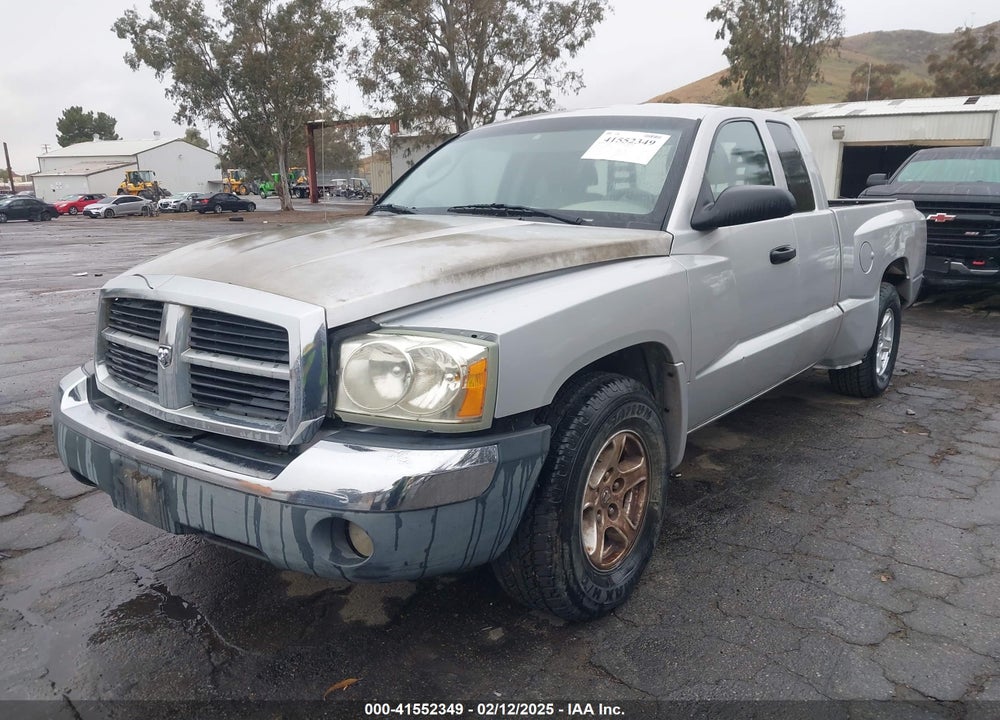 2005 DODGE DAKOTA SLT VIN: 1D7HE42K05S231198