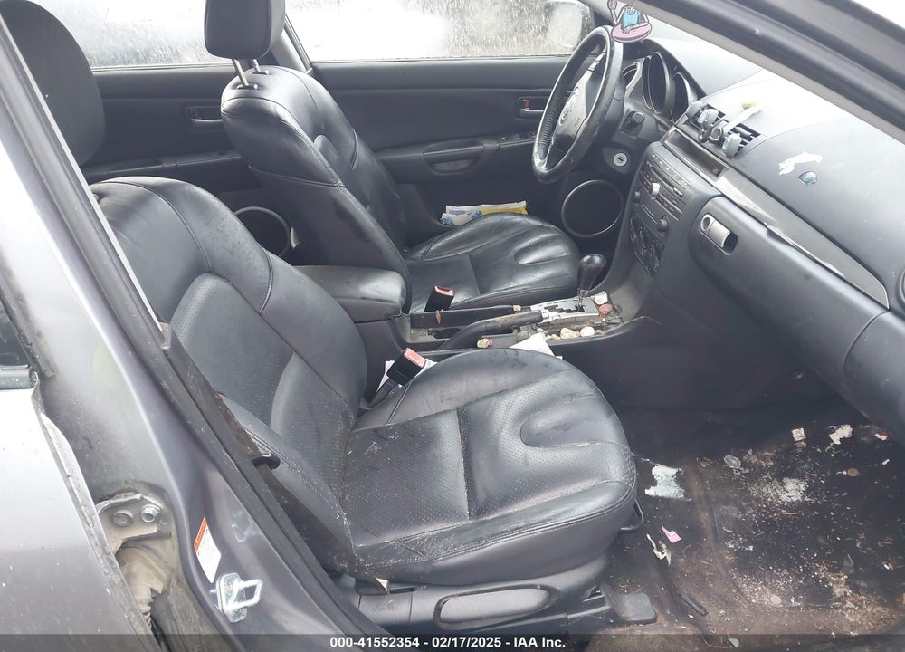2004 MAZDA MAZDA3 VIN: JM1BK343041174370
