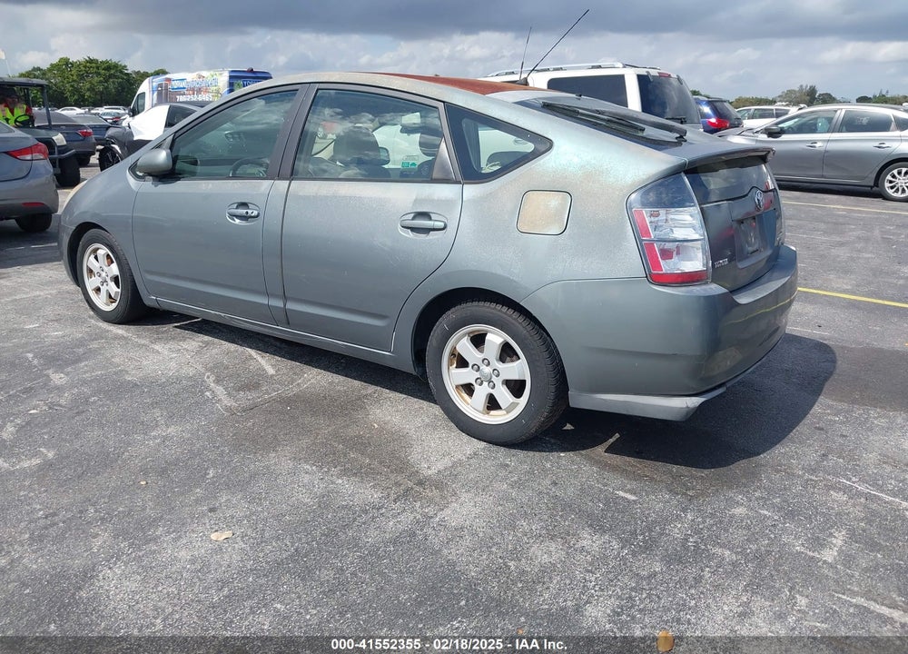 2005 TOYOTA PRIUS VIN: JTDKB20U353125890