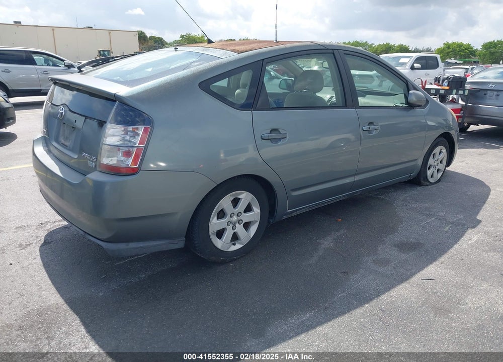 2005 TOYOTA PRIUS VIN: JTDKB20U353125890