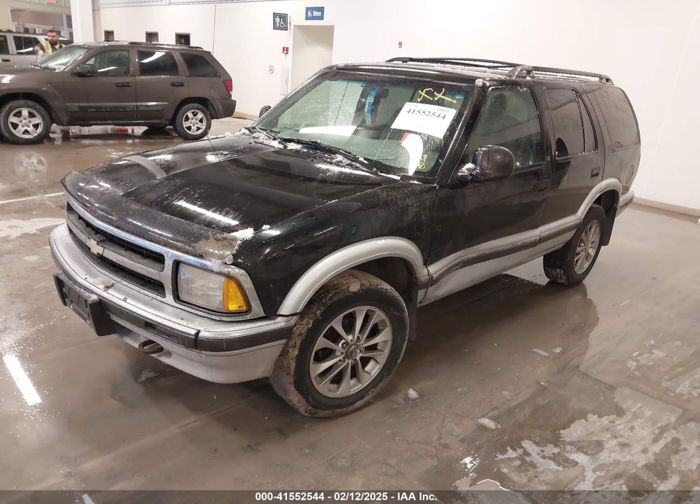 1996 CHEVROLET BLAZER VIN: 1GNDT13W2T2140730
