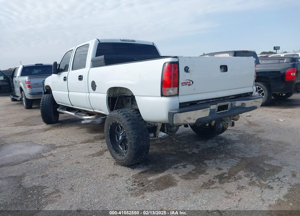 2001 CHEVROLET SILVERADO 2500HD LS VIN: 1GCHK23U51F199522