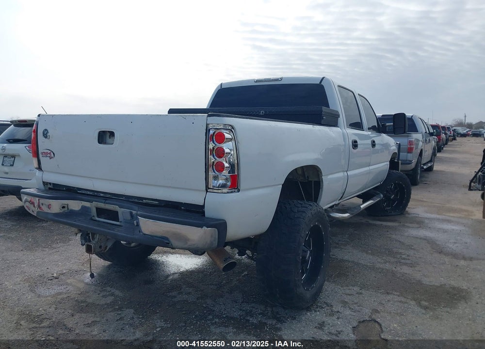 2001 CHEVROLET SILVERADO 2500HD LS VIN: 1GCHK23U51F199522