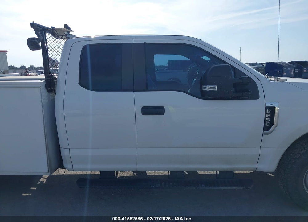 2017 FORD F-250 VIN: 1FD7X2A61HEC34537