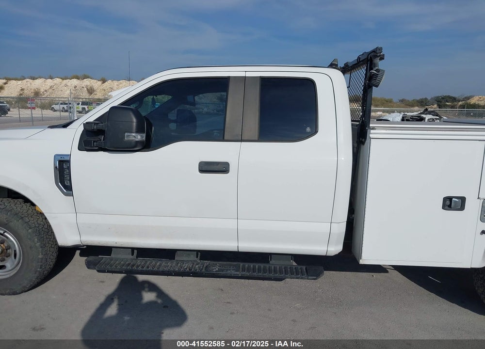 2017 FORD F-250 VIN: 1FD7X2A61HEC34537