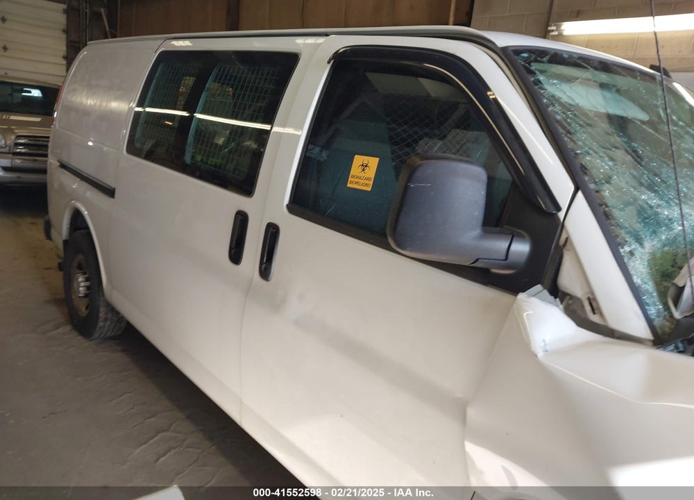 2018 CHEVROLET EXPRESS 2500 WORK VAN VIN: 1GCWGAFP6J1315090