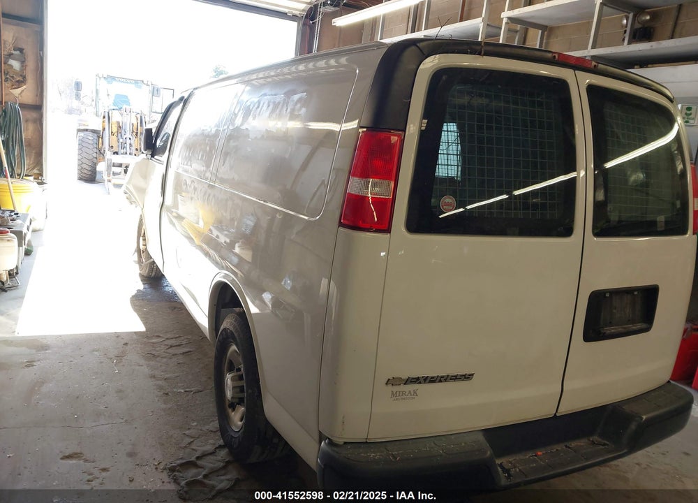2018 CHEVROLET EXPRESS 2500 WORK VAN VIN: 1GCWGAFP6J1315090
