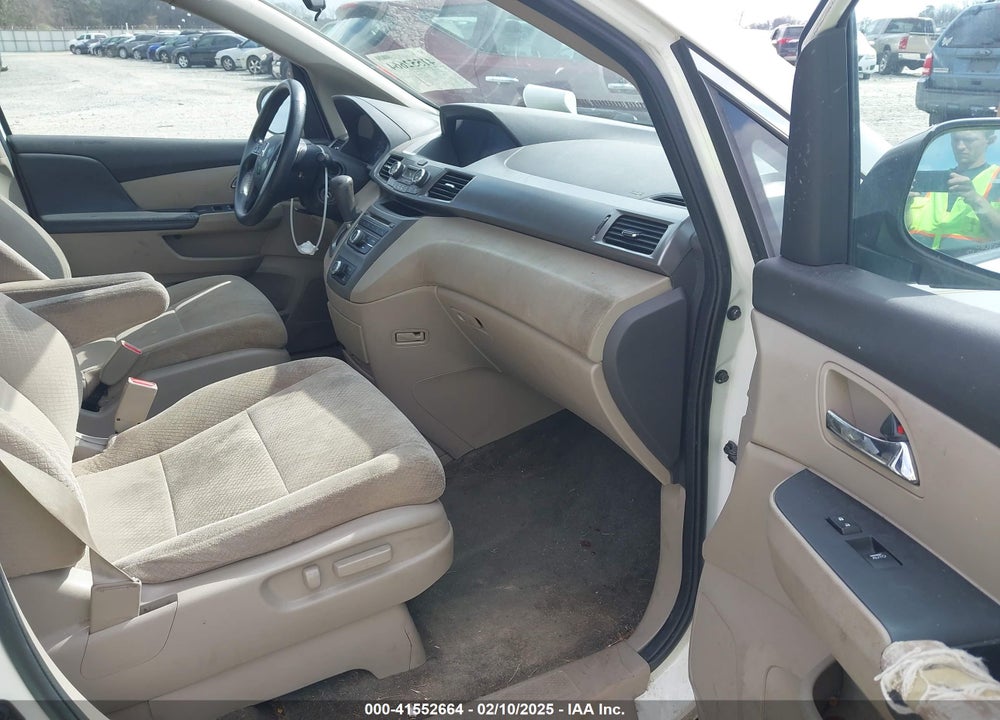 2016 HONDA ODYSSEY LX VIN: 5FNRL5H28GB088972