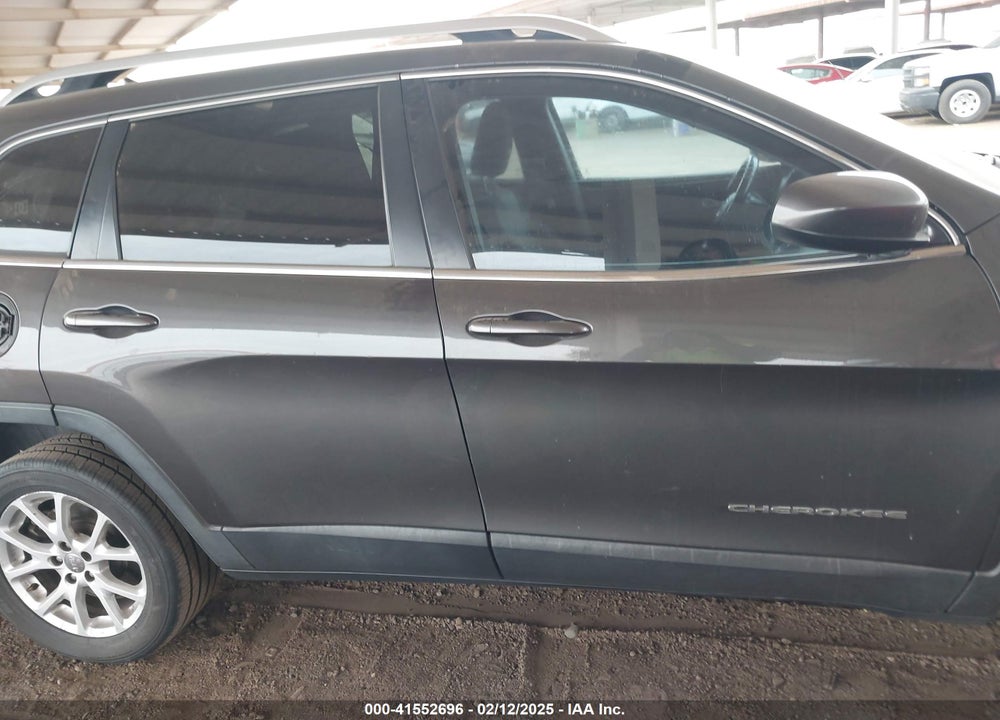 2014 JEEP CHEROKEE VIN: 1C4PJLCS6EW206633