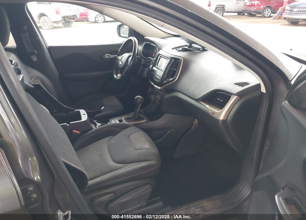 2014 JEEP CHEROKEE VIN: 1C4PJLCS6EW206633