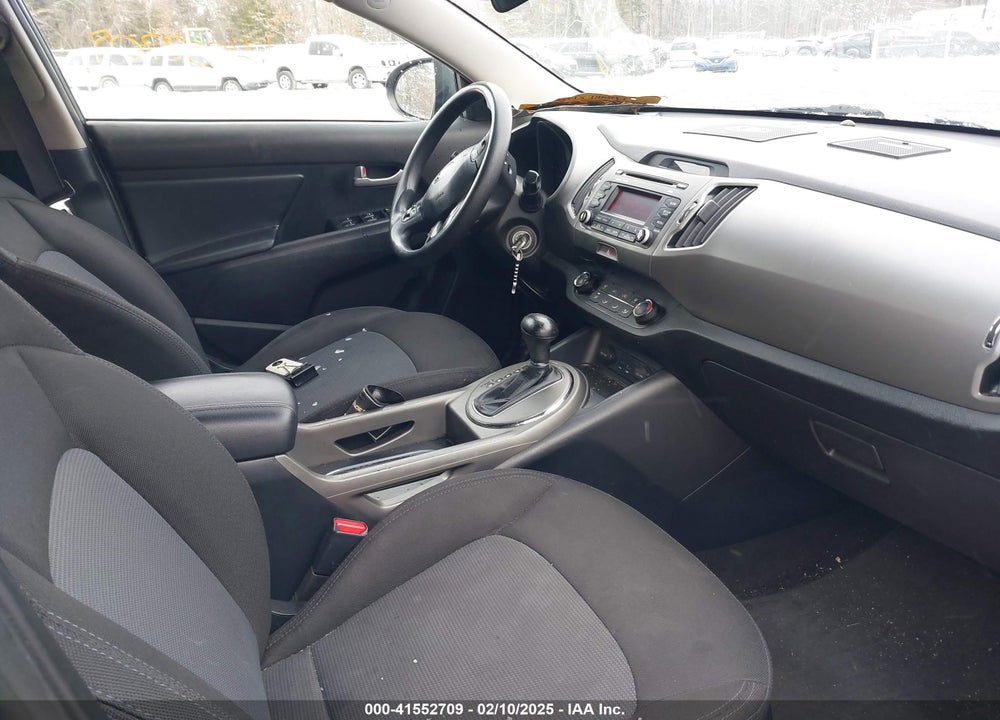 2014 KIA SPORTAGE VIN: KNDPB3AC1E7580621
