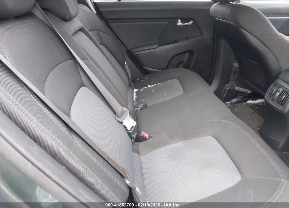 2014 KIA SPORTAGE VIN: KNDPB3AC1E7580621