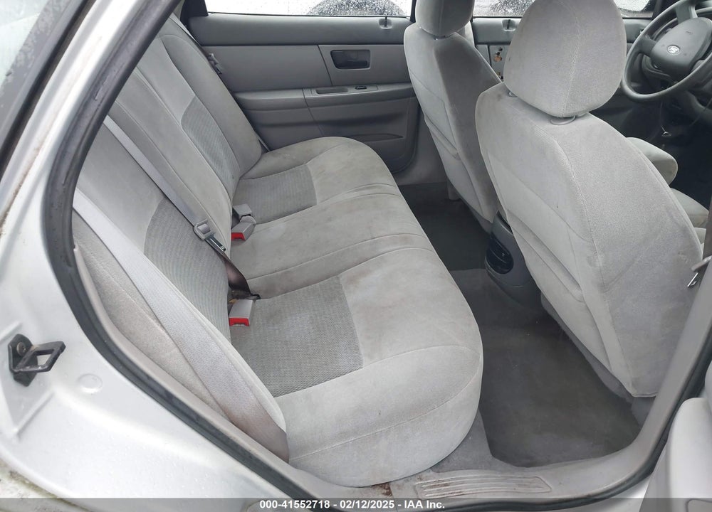 2007 FORD TAURUS VIN: 1FAFP53U47A104955
