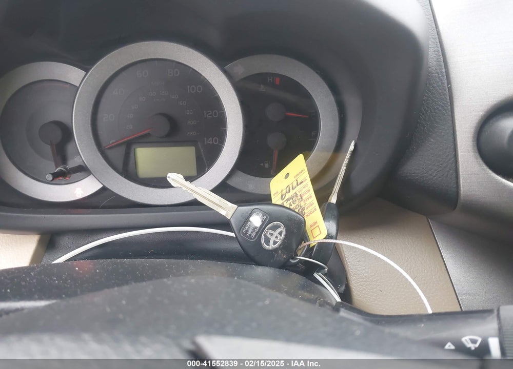 2009 TOYOTA RAV4 VIN: JTMZF33V495007709