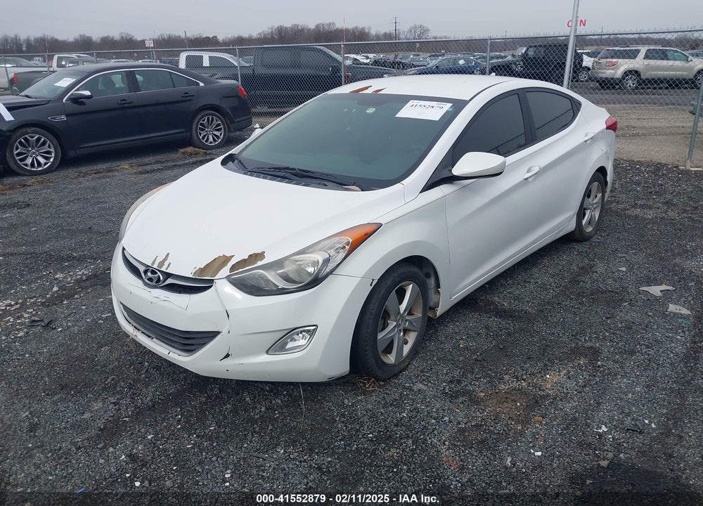 2013 HYUNDAI ELANTRA VIN: 5NPDH4AE5DH376326