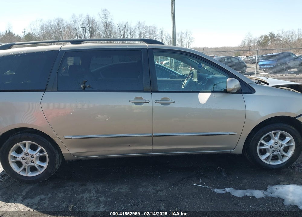 2005 TOYOTA SIENNA XLE LIMITED VIN: 5TDZA22C95S365448